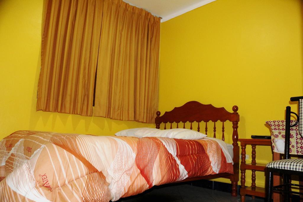 Hotel Hospedaje Karol Ayacucho Pokoj fotografie