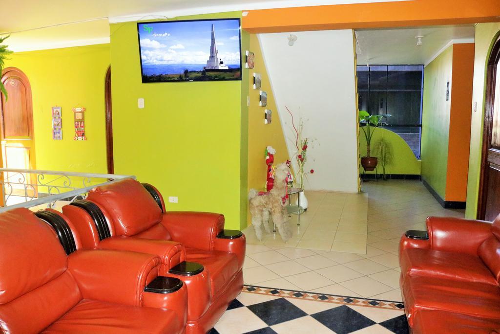 Hotel Hospedaje Karol Ayacucho Exteriér fotografie